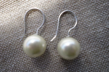 Ohrschmuck, Silber , Muschelkernperle, cremeweiss, neu