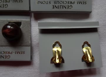 Ohrclips – echte Steine NEU