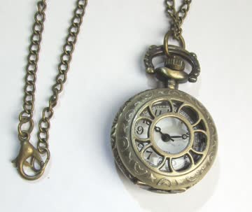 Taschen- Umhängeuhr Bronce mit Deckel Top Angebot