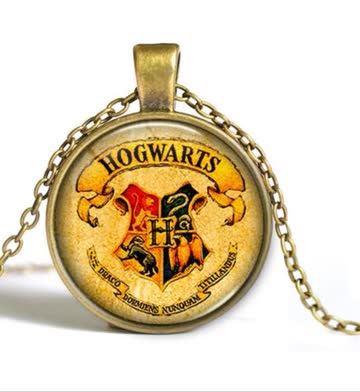 Harry Potter Hogwarts Amulett mit Halskette
