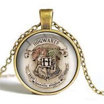 Harry Potter Hogwarts Amulett mit Halskette