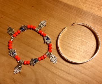 Exsila Artikel: 2x Modeschmuck, NEU! indisch: Armband Armreif silberfarbig