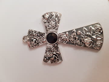 Exsila Artikel: Anhänger gothic Kreuz