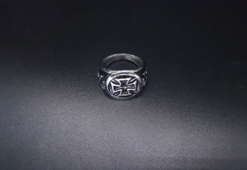 Finger-Ring Eisernes Kreuz Biker Ring Grösse 70