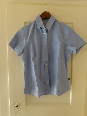 Damen Bluse kurzarm Bio Baumwolle Gr. S NEU Wert: 29€
