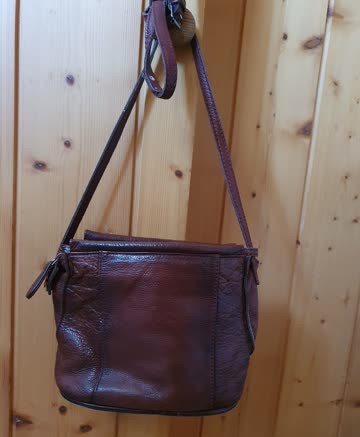 Exsila Artikel: Vintage Ledertäschchen