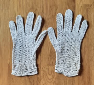 SPITZENHANDSCHUHE