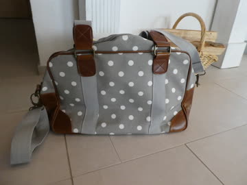 Neue Handtasche Taupe-Weiss Polka dots