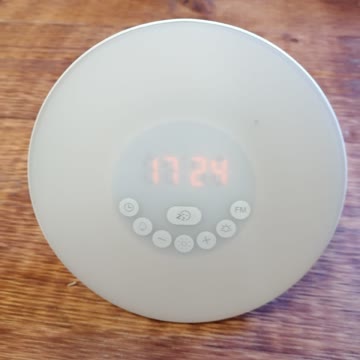 Exsila Artikel: Uhr, Wecker, Radio mit Licht