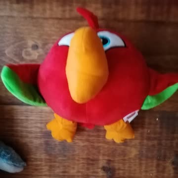 Ei Hörnchen und Hund wie neu 4 plüschtiere