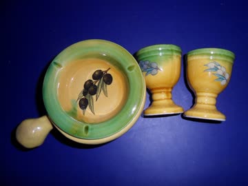 Butterpfännchen, Eierbecher