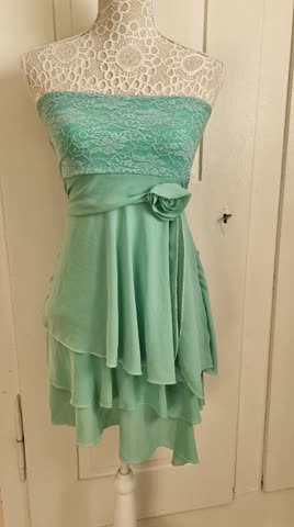 Süsses Abendkleid gr S bis knapp M