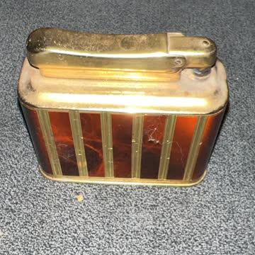 Altes Ölfeuerzeug
