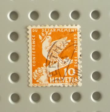 Briefmarke Helvetia "Abrüstungskonferenz" 10 Rp. orange