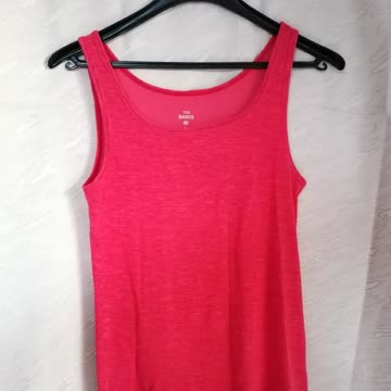 Rotes shirt