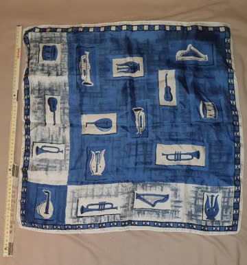 Quadratischer Seidenschal, blau