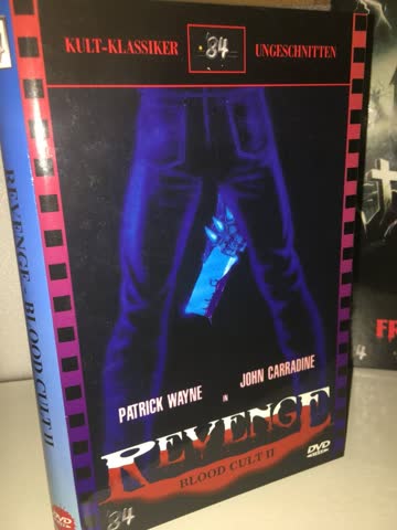 Revenge Bolood Cult ll , Grosse Buchbox