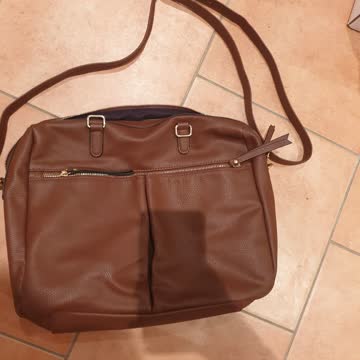 Sehr schöne grosse Tasche