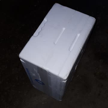 Isolationsbox