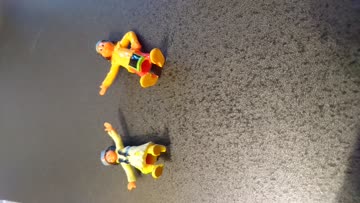 2 Bleistift Figuren