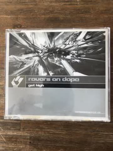CD , Ravers on dope , get high