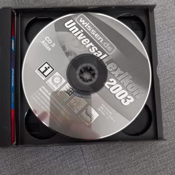 Universal Lexikon von 2003
