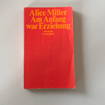 Am Anfang war Erziehung