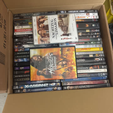 Über 600 verschiedene DVDs