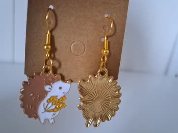 Retro Style süsse Igel Ohrringe Goldfarben NEU