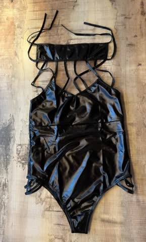 NEUER spezieller Body schwarz im Wetlook Gr. S