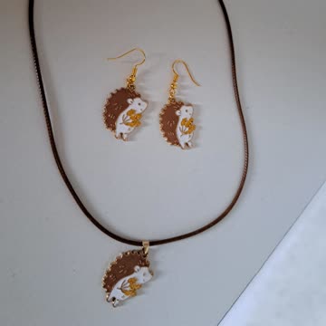 Exsila Artikel: Süsses Schmuck set Igel Ohrringe Kette Neu