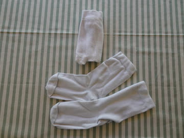 2 Paar weisse Socken Gr. 35-38