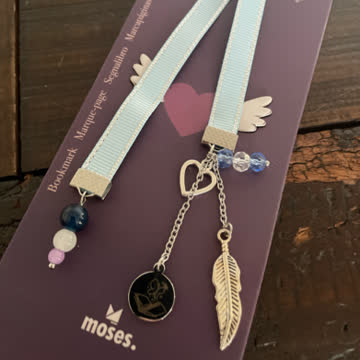 Neues blaues Lesezeichen von MOSES