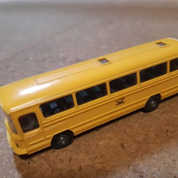 Postings Mercedes