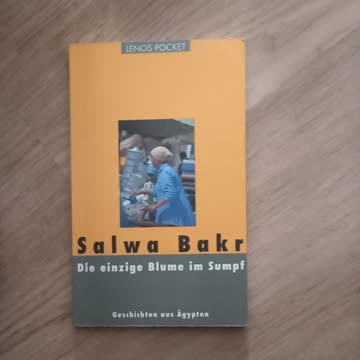 Die einzige Blume im Sumpf