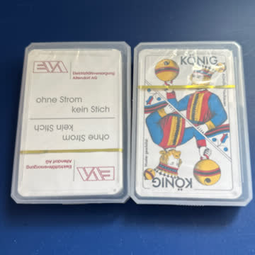 Zwei Set Jasskarten