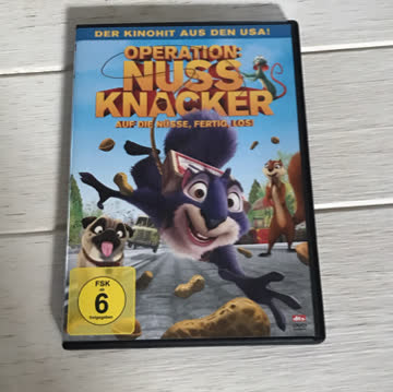 Operation: Nuss Knacker auf die Nüsse, fertig los!