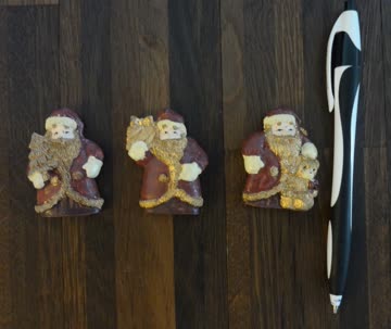12 Stk. neue Nikoläuse