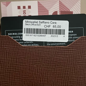 Nagelneues Secrid Etui