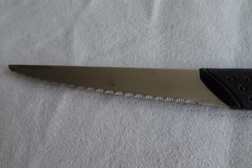 Steakmesser schwarz, Wellenschliff - Einzelstück