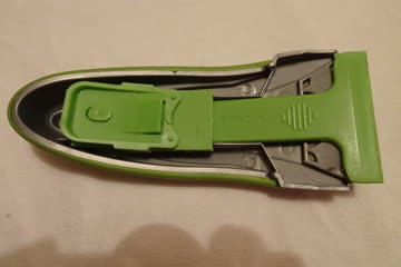 Migros Schaber, Reinigungsgerät mit Klinge