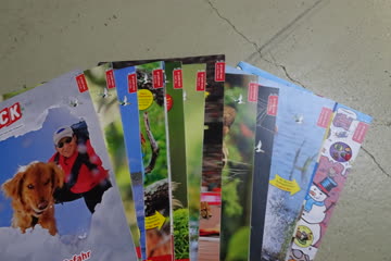 12 Spickhefte aus dem Jahr 2016