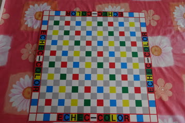 Spiel und Quiz Echec - Color für 2-4 Spieler oder Teams