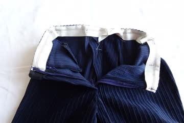 antike kurze Hosen in blau ca. Gr S-M