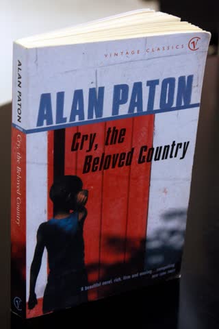 Cry, the Beloved Country. A Story of Comfort in Desolation. (Vintage Classics)