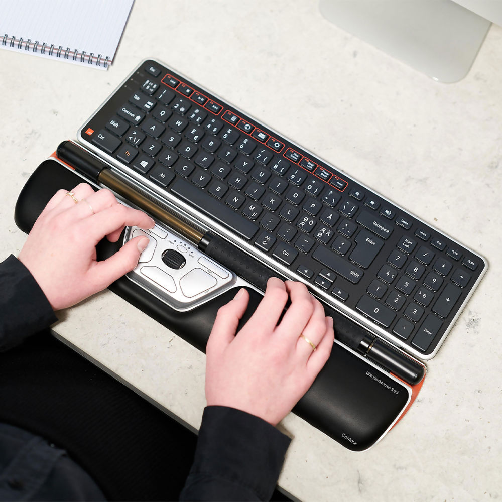 Contour-RollerMouse-Red-Slim-Lifestyle.jpg