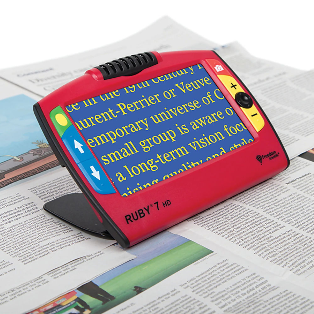 Ruby-7-HD-Handheld-Magnifier-Angle.jpg