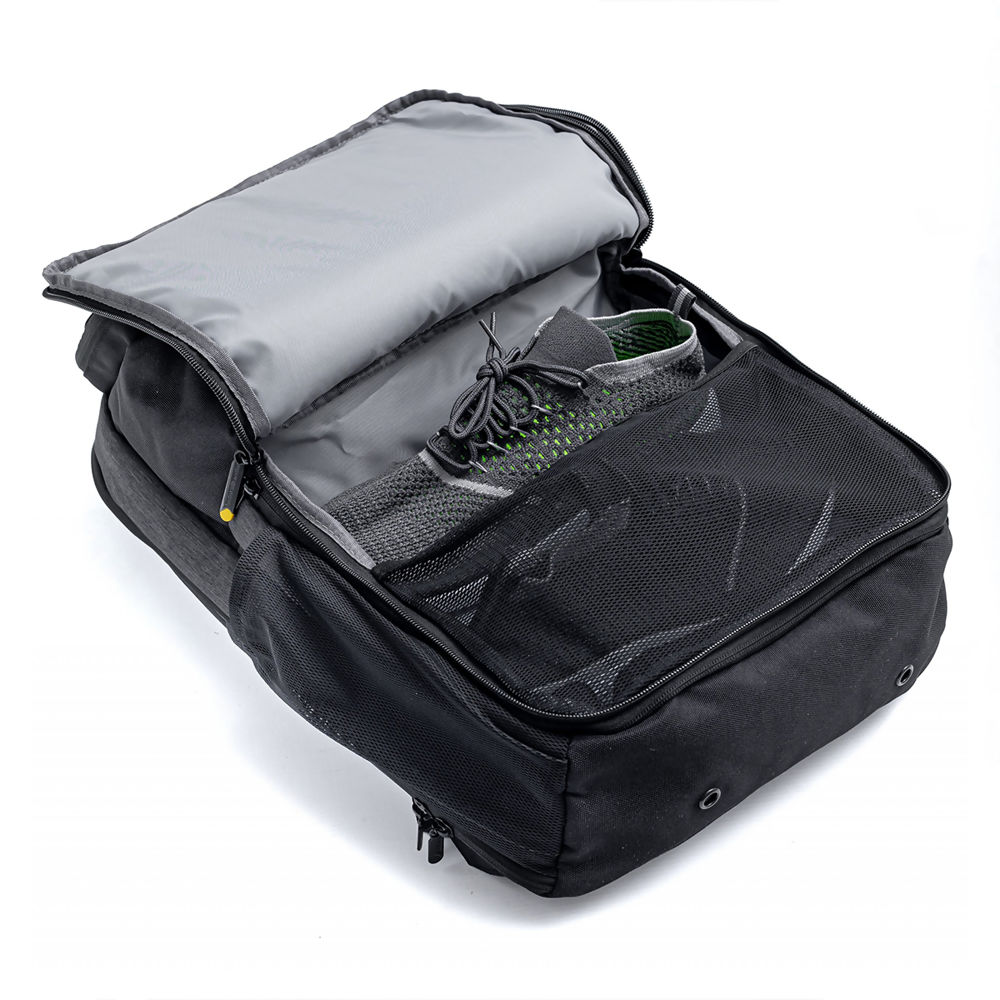 Techair-Commuter-Pro-Backpack-Lower-Compartment-Open.jpg
