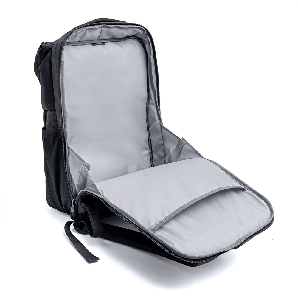 Techair-Commuter-Pro-Backpack-Rear-Expanded.jpg