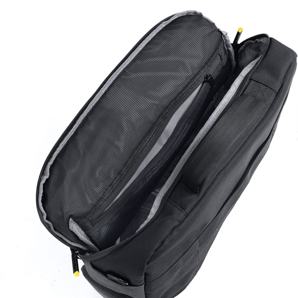 Techair-Commuter-Pro-Messenger-Bag-Main-Compartment-Open.jpg